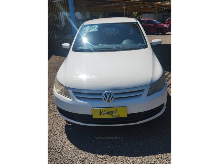 VOLKSWAGEN - VOYAGE - 2012/2012 - Branca - R$ 31.900,00