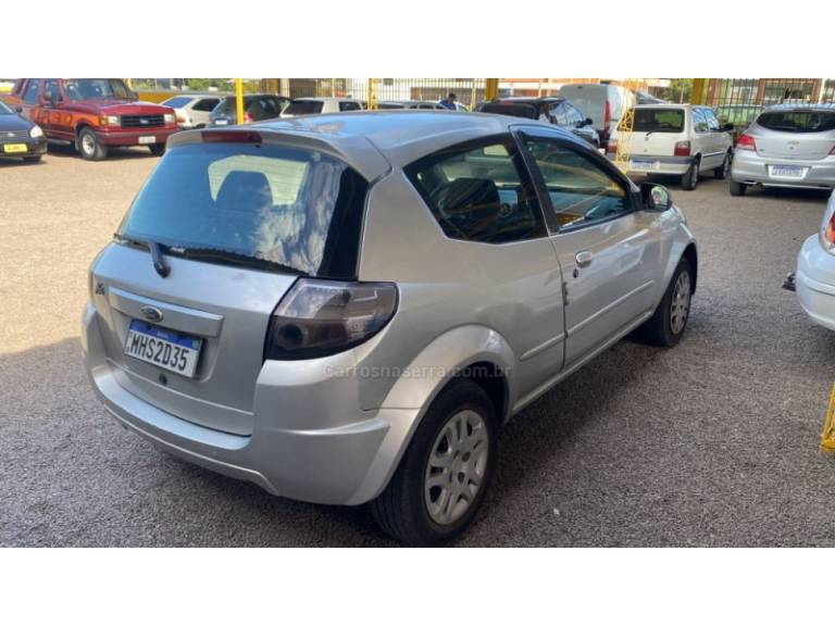 FORD - KA - 2010/2010 - Prata - R$ 22.900,00