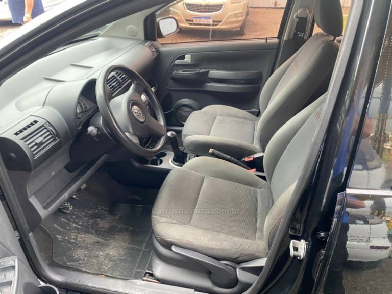 VOLKSWAGEN - FOX - 2009/2009 - Preta - R$ 29.900,00