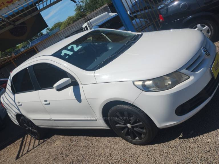 VOLKSWAGEN - VOYAGE - 2012/2012 - Branca - R$ 31.900,00